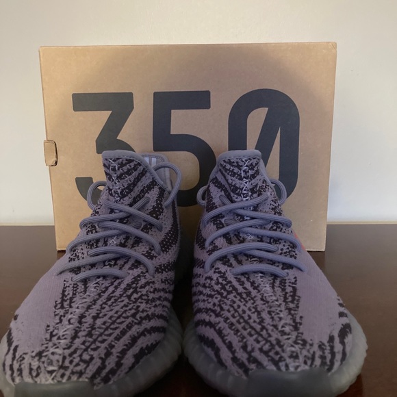 Adidas Yeezy Beluga 2017 2.0 Used size Mens 9.5 8/10 condition - Picture 2 of 9